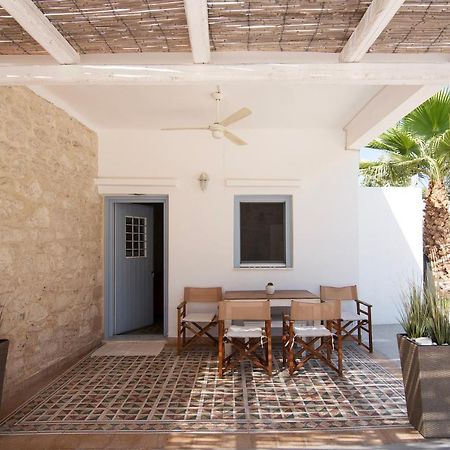 Terra E Sole Spa Suite Aegina Vathí Exterior photo