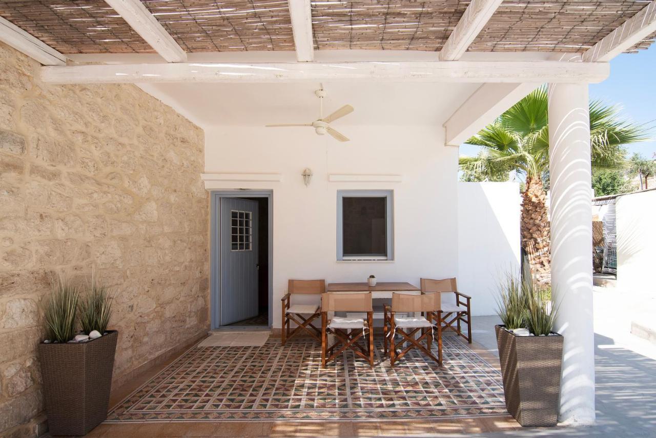 Terra E Sole Spa Suite Aegina Vathí Exterior photo