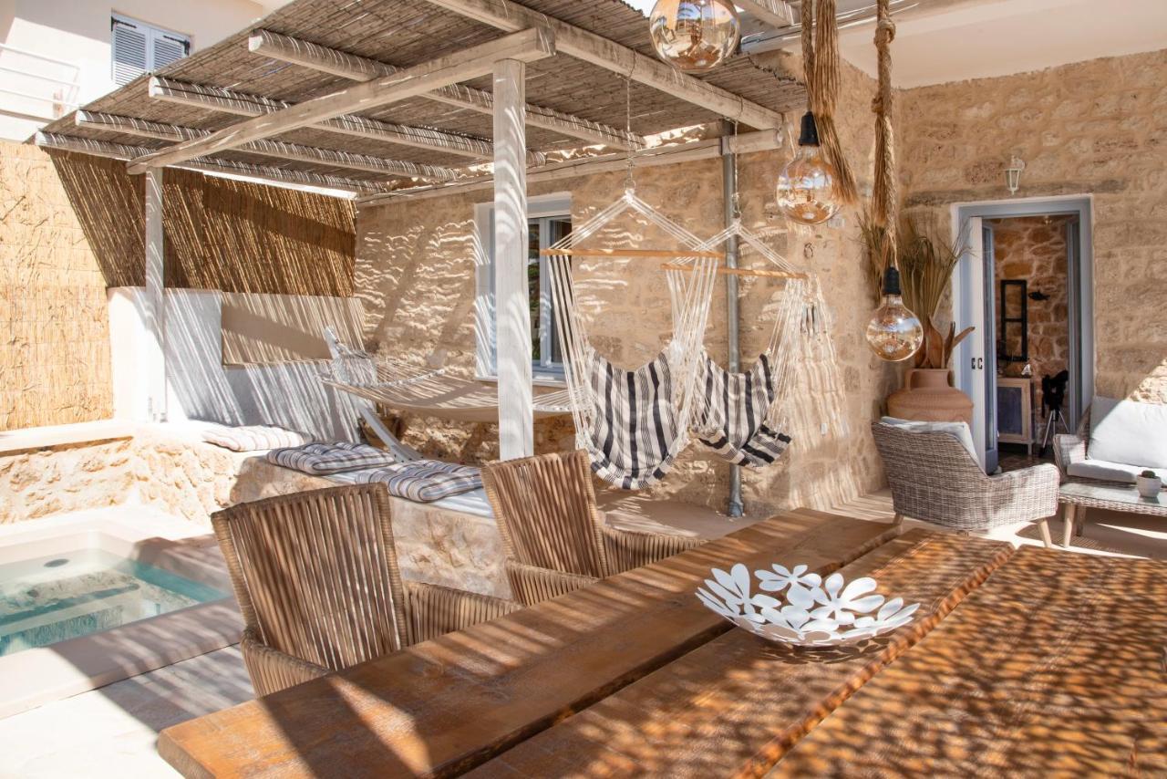 Terra E Sole Spa Suite Aegina Vathí Exterior photo