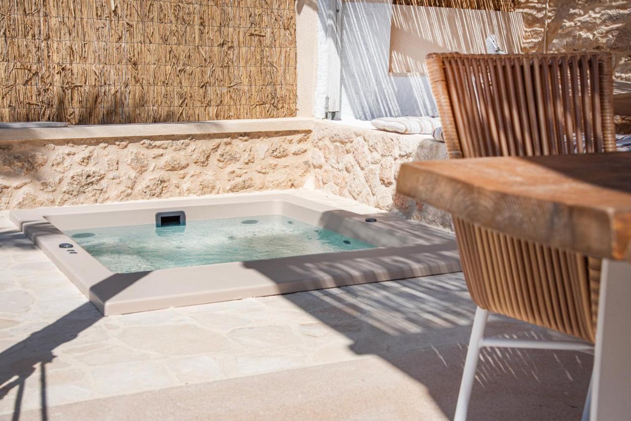 Terra E Sole Spa Suite Aegina Vathí Exterior photo